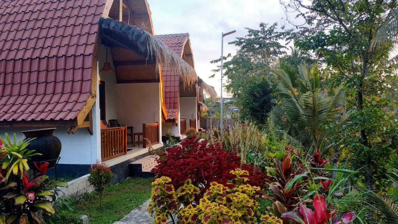 Apartmán Bale Kembang Kuning Tetebatu Exteriér fotografie