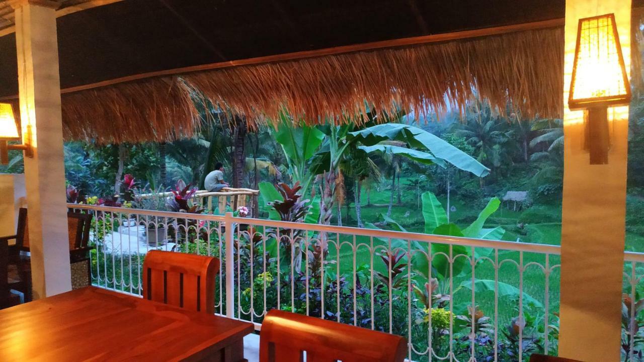 Apartmán Bale Kembang Kuning Tetebatu Exteriér fotografie